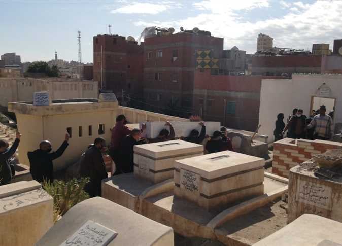 دفن الميت