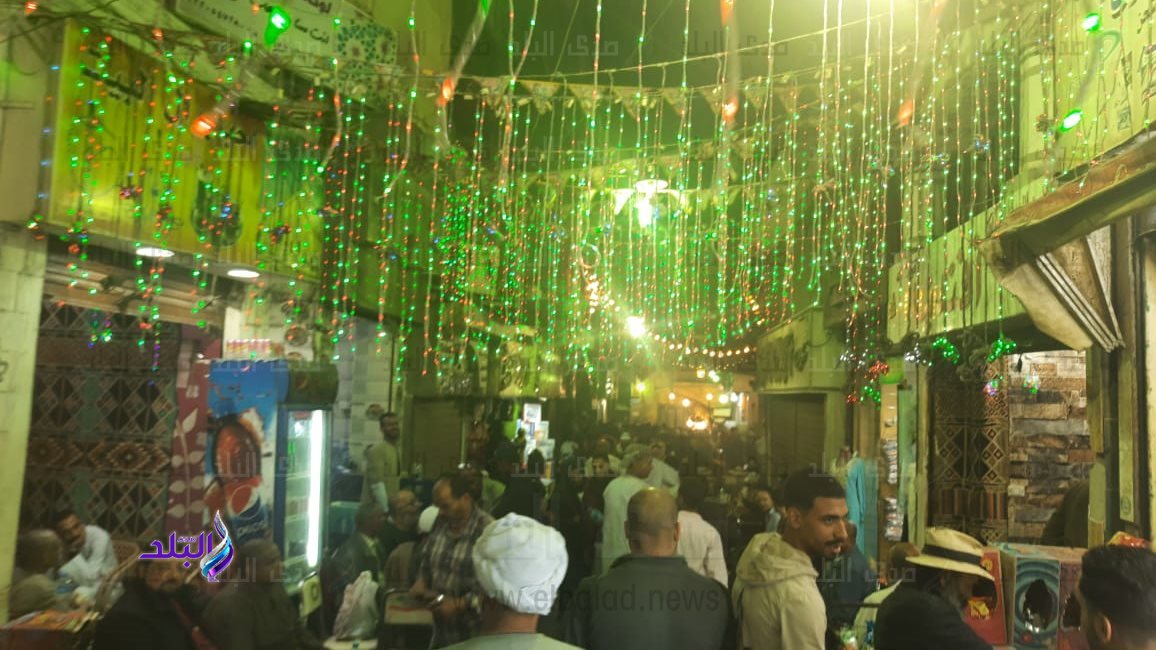 الإمام الحسين يتزين بالمريدين في ذكرى مولده