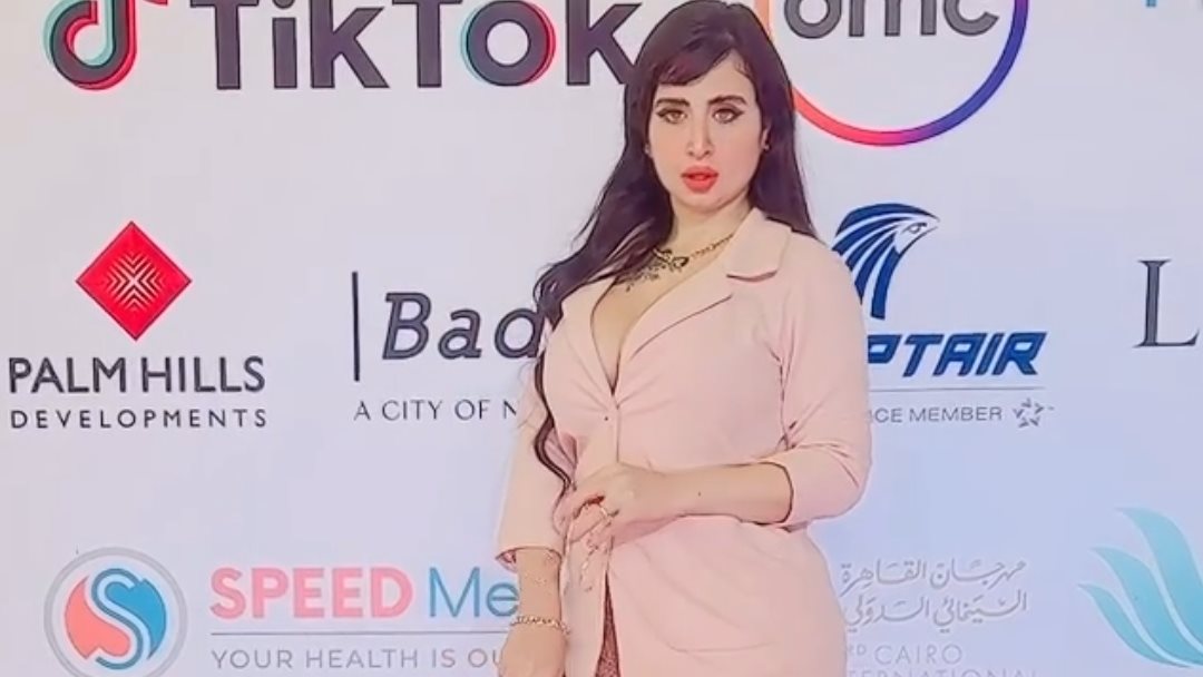 الموديل روكي احمد