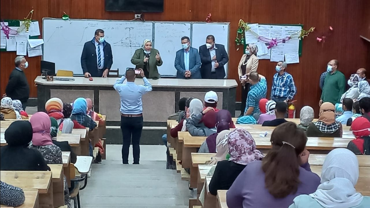 عملية إخلاء تجريبية بكلية التمريض جامعة عين شمس