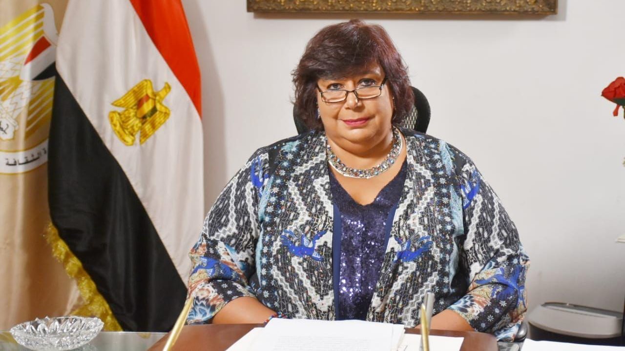 الدكتور إيناس عبدالدايم وزيرة الثقافة
