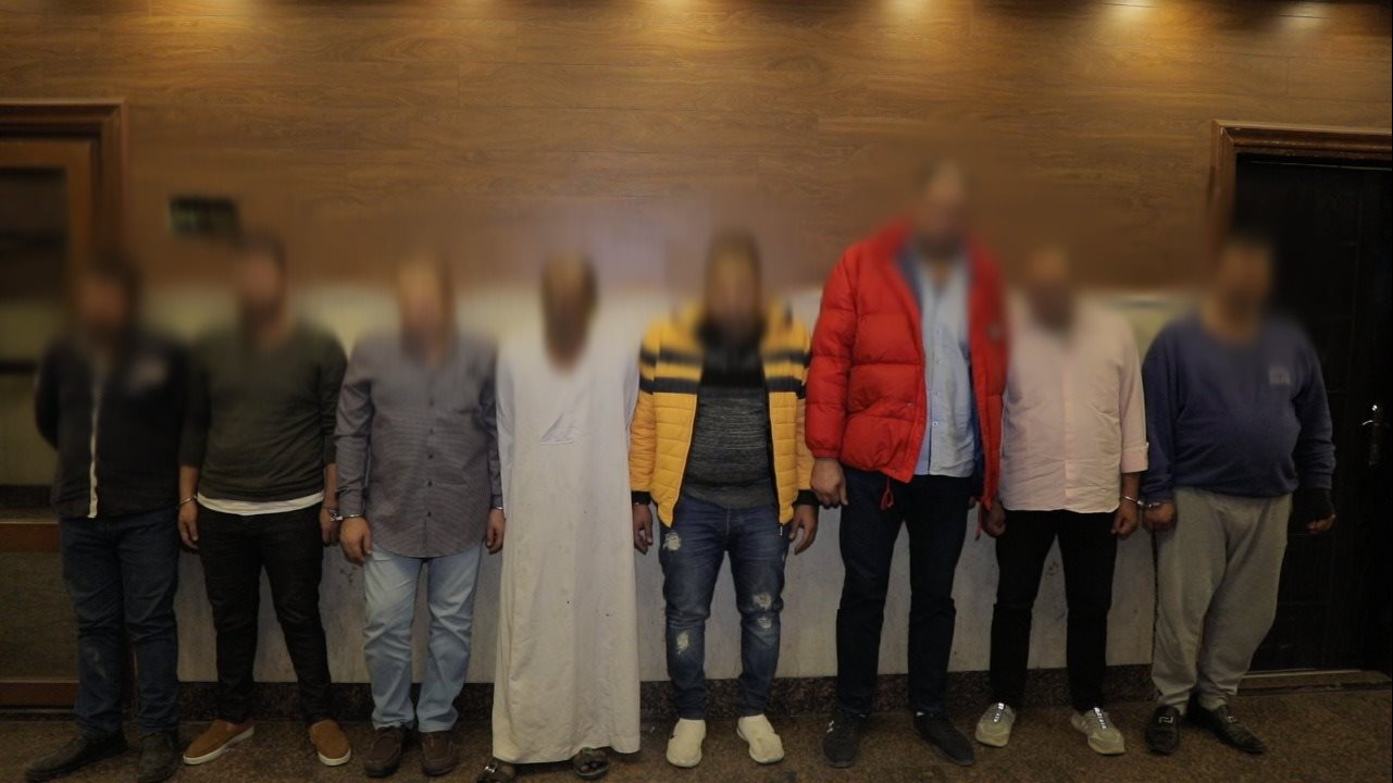 المتهمين 