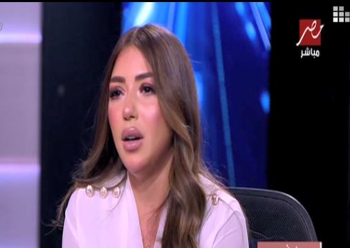 الفنانة سارة سلامة