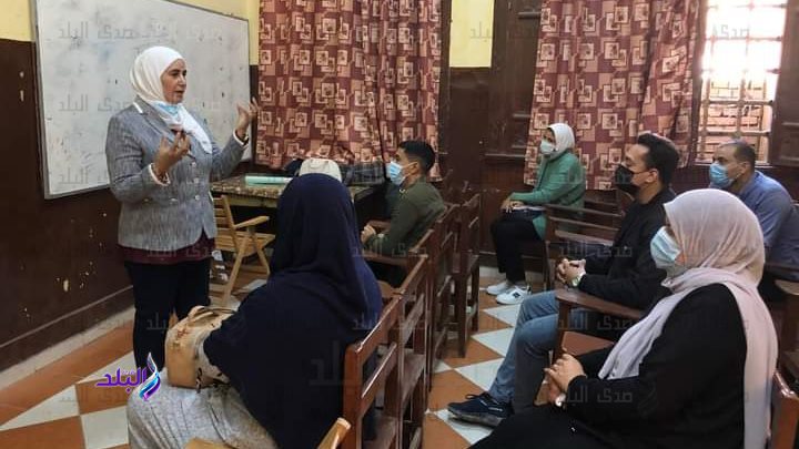 جانب من الندوة