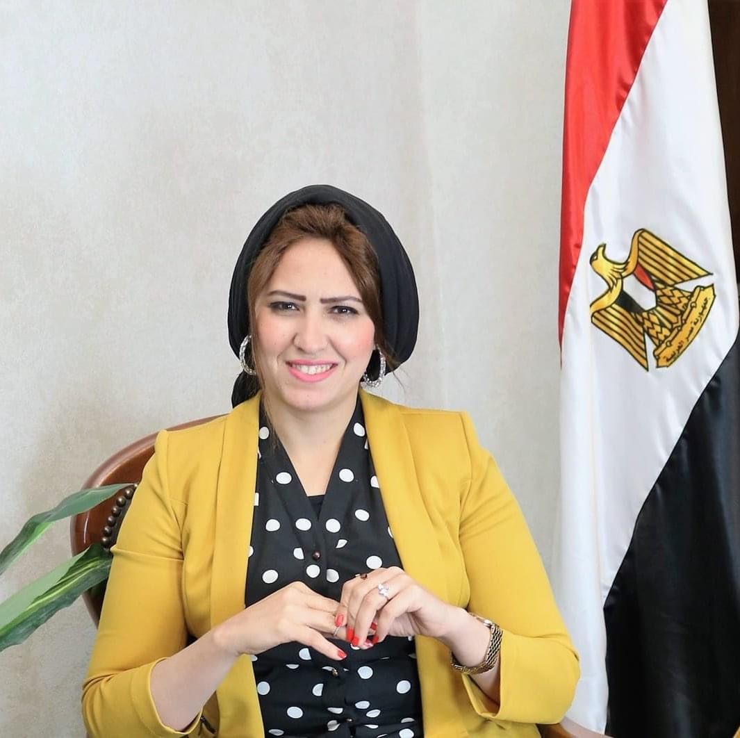 الدكتورة وسام منير