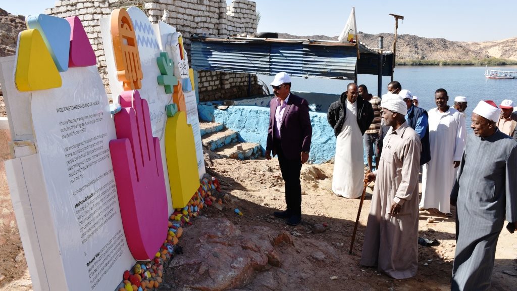 محافظ أسوان يتفقد بجزر هيسا وعواض