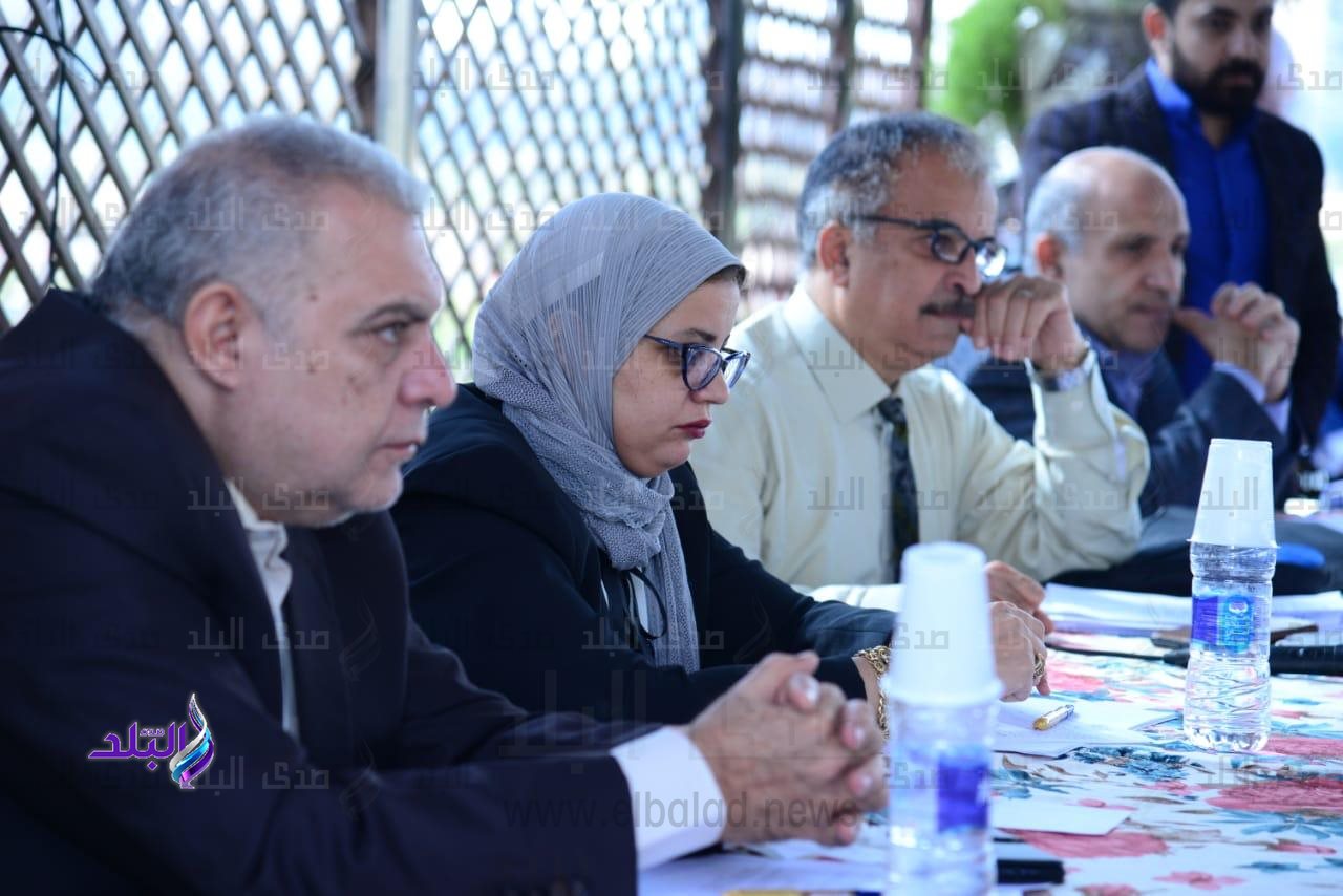 جانب من مناقشة أطباء سوهاج للقانون