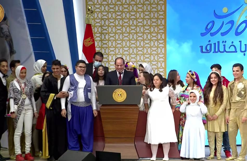 قادرون باختلاف