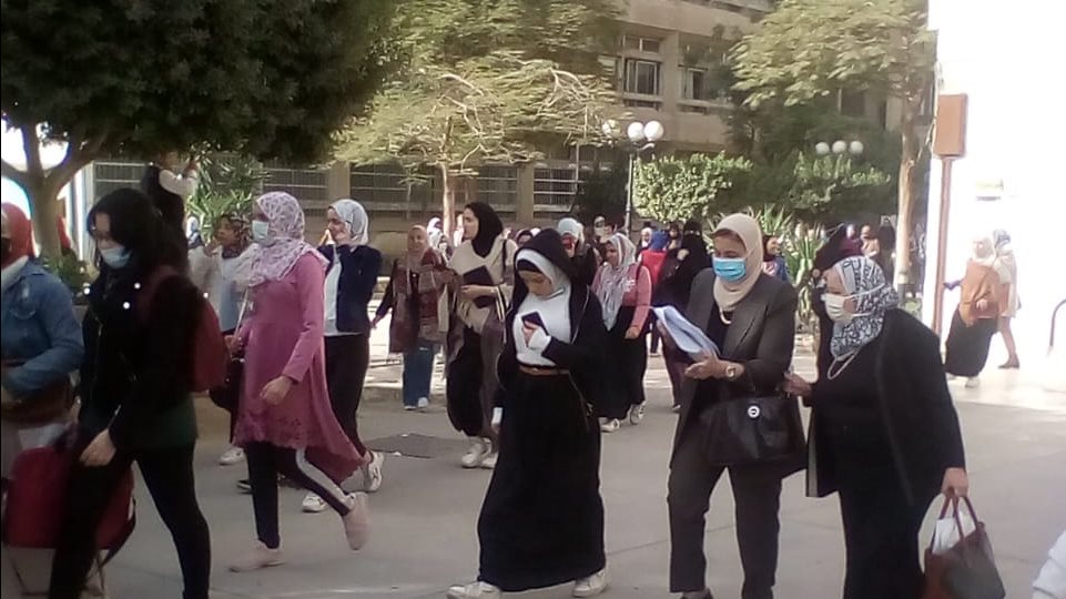 تجربه إخلاء ناجحه بكلية البنات جامعة عين شمس