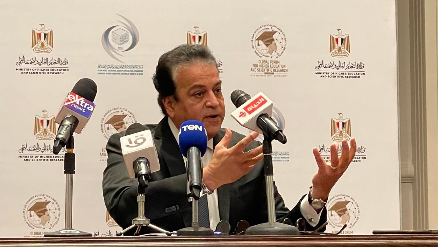 الدكتور خالد عبد الغفار  وزير التعليم العالى