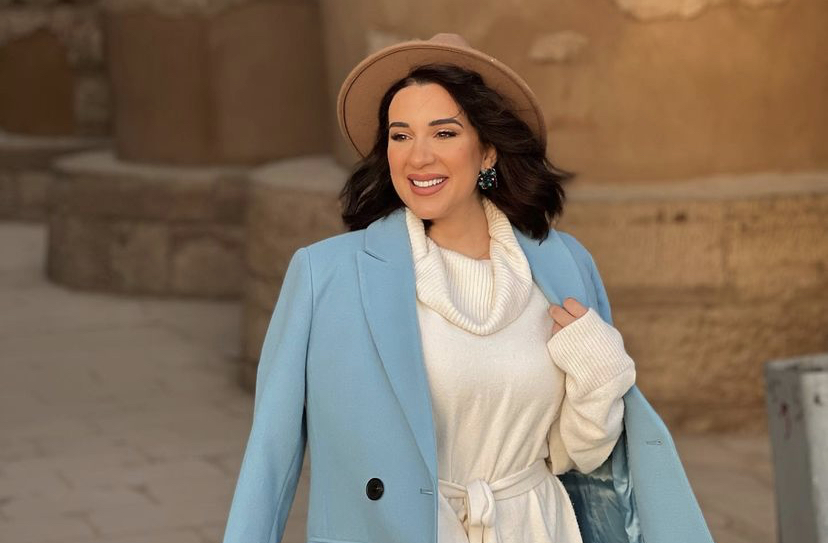 اسما شريف منير 