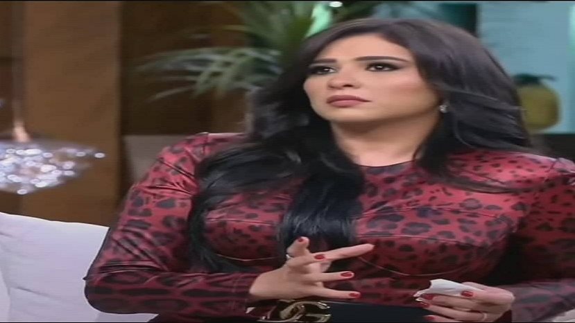 ياسمين عبد العزيز