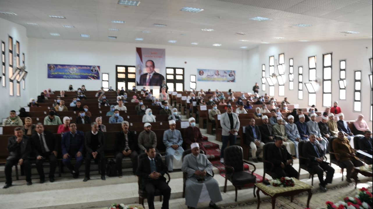 لقاء قافلة الأزهر مع طلبة جامعة العريش 