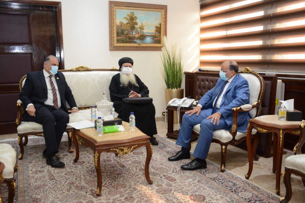 وزير التنمية المحلية 