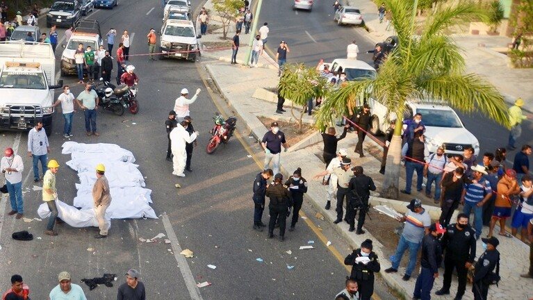 حادث انقلاب مقطورة في المكسيك