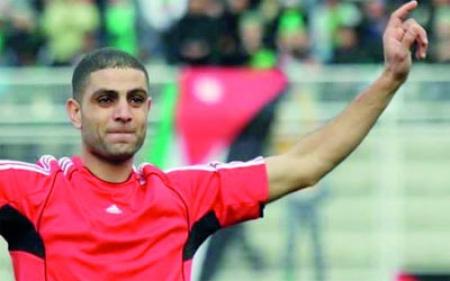 باسم فتحي لاعب منتخب الأردن السابق