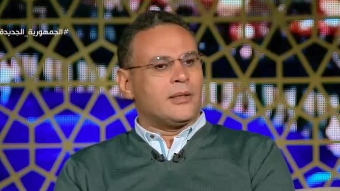 الكاتب الصحفي محمد شعير مدير تحرير بأخبار الأدب