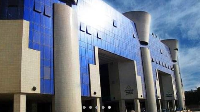 كلية الصيدلة جامعة عين شمس 