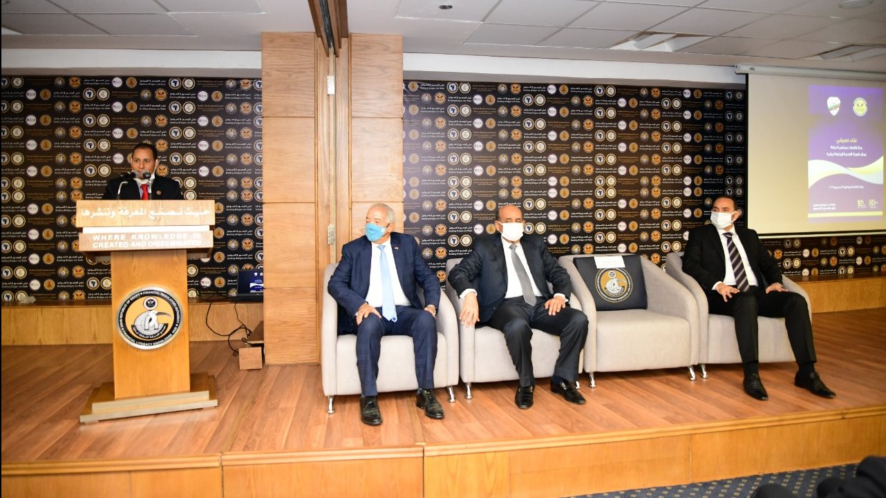 حلقة نقاشية