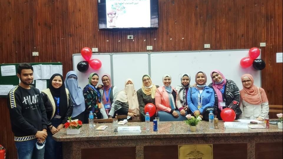 جامعة عين شمس 