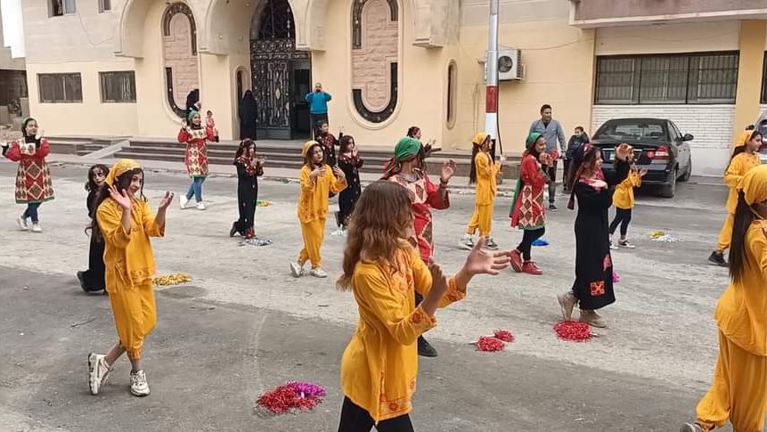 تدريب الأشبال علي الأنشطة الرياضية بالعريش