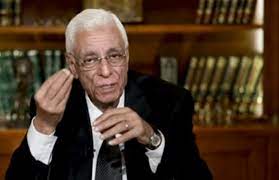 حسام موافي، أستاذ طب الجراحات الحرجة بالقصر العيني