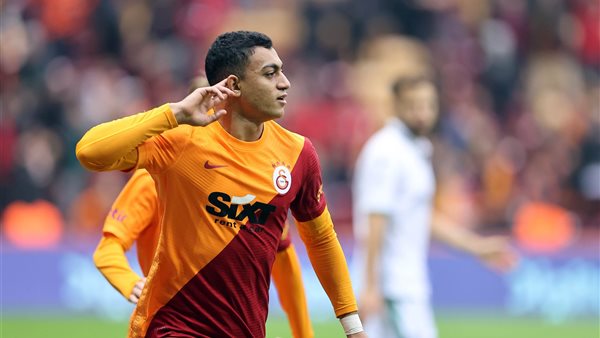 مصطفى محمد لاعب جالاتا سراي المعار من نادي الزمالك