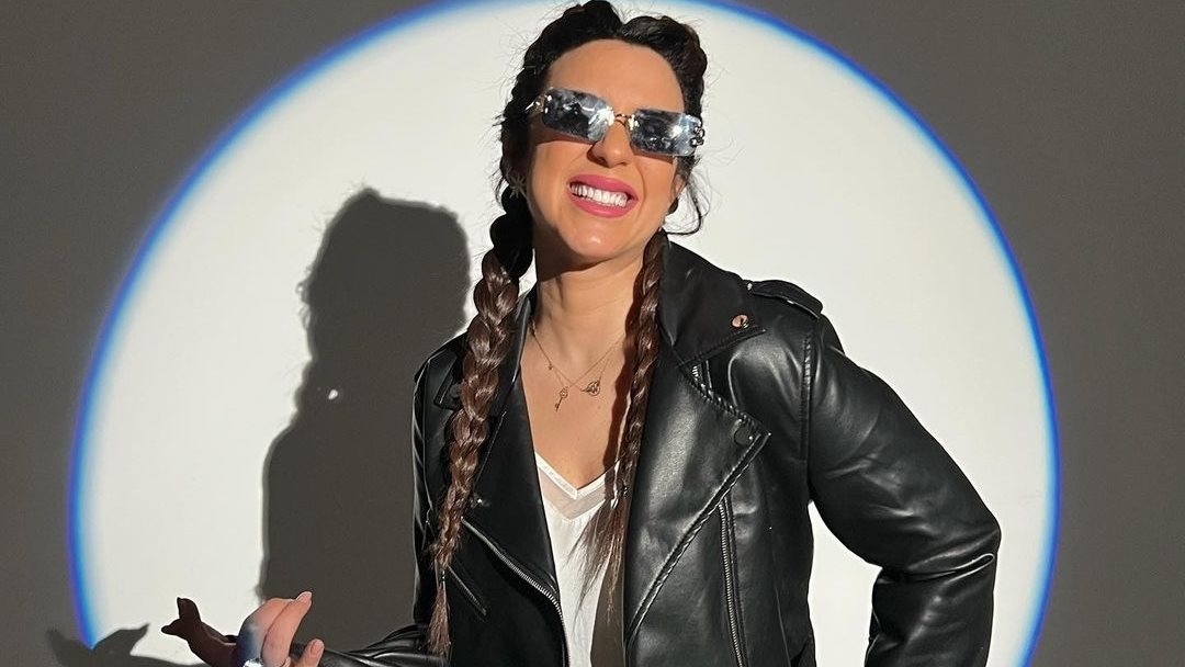 اسما شريف منير