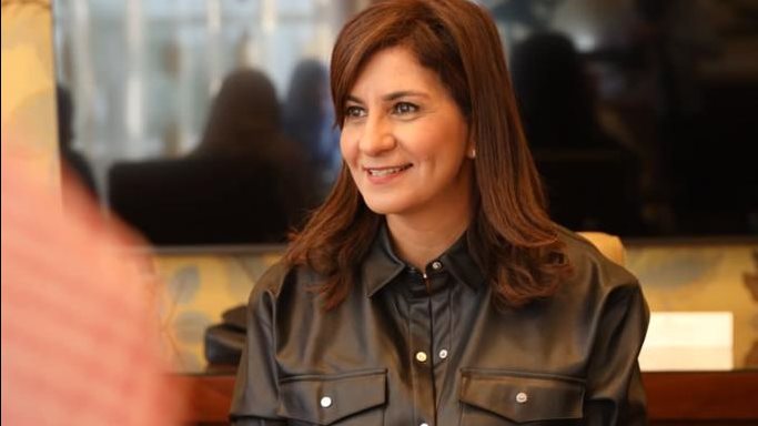 وزيرة الهجرة 