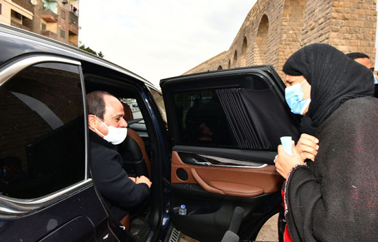 الرئيس السيسي يتفقد مشروع تطوير القاهرة التاريخية