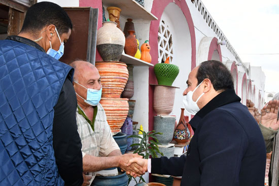 الرئيس السيسي يتفقد مشروع تطوير القاهرة التاريخية