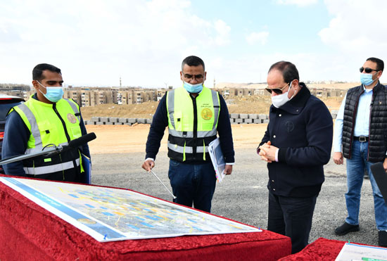 الرئيس السيسي يتفقد مشروع تطوير القاهرة التاريخية