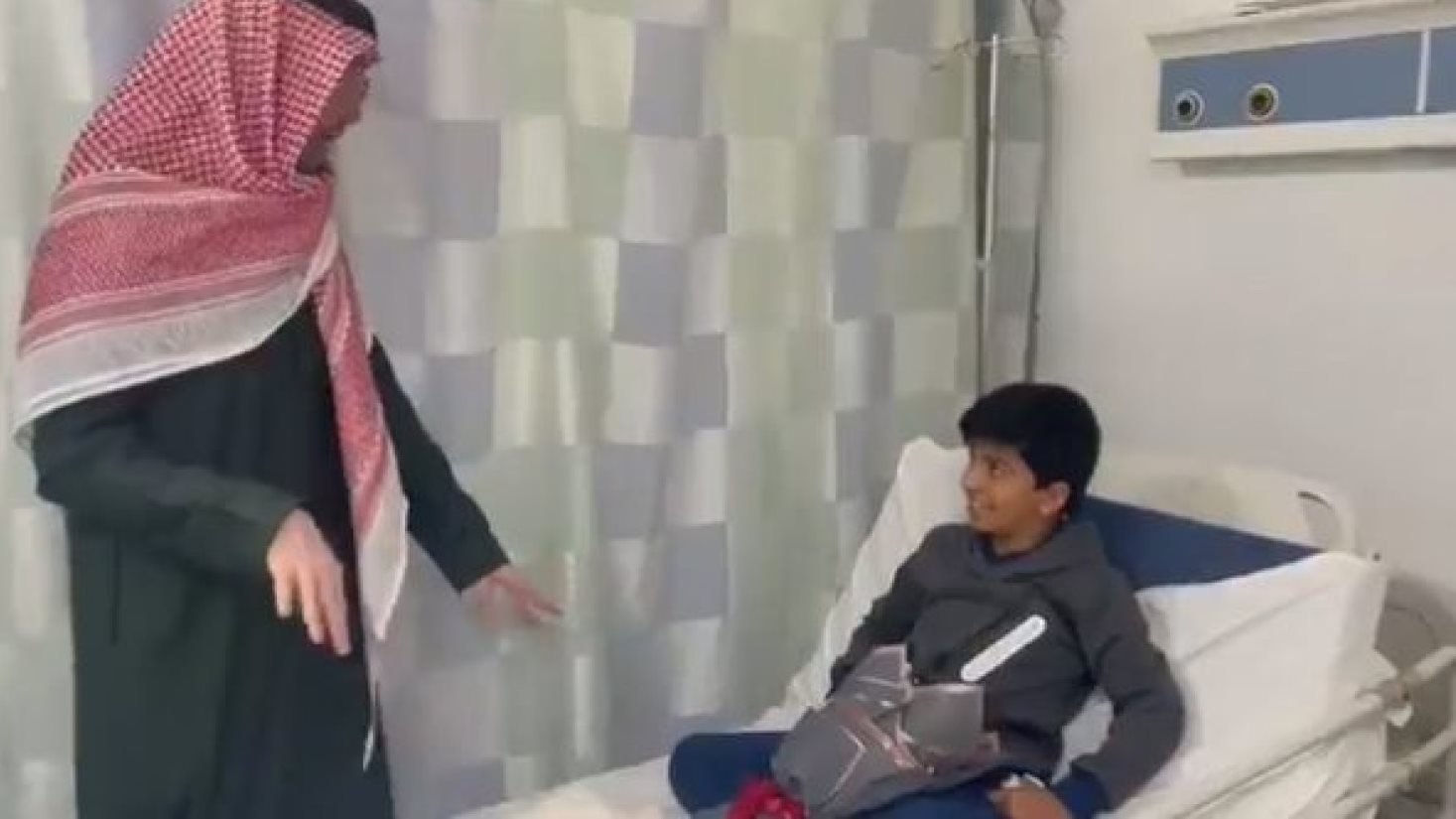 أمير سعودي يسدد ديون اليوتيوبر الشهير محمد الشمري