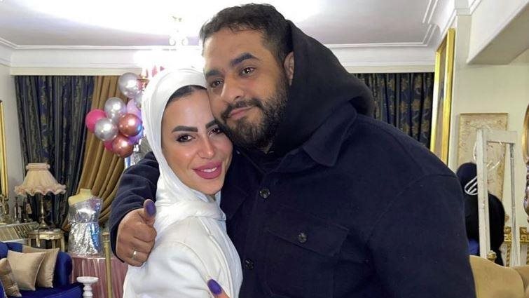 ابنه ماجد المصري وزوجها