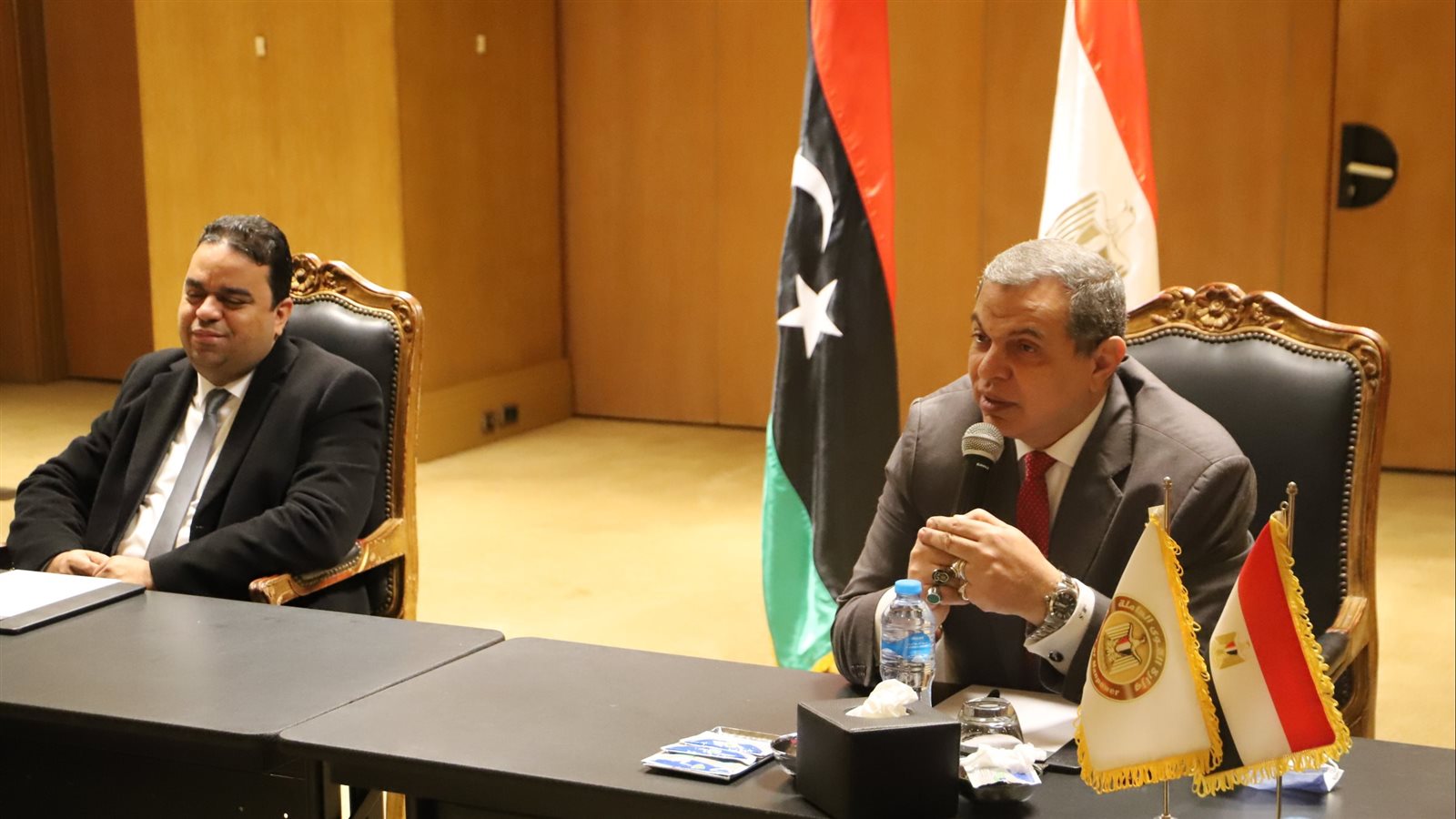 سعفان والعابد