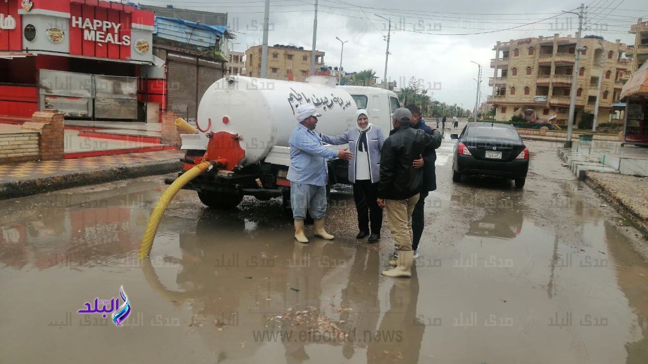 حملة لإزالة تجمعات المياه في كفر الشيخ