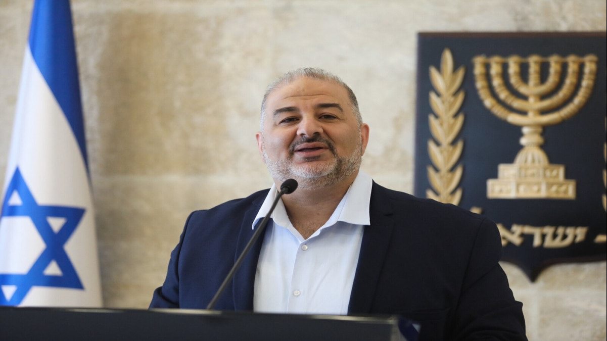 الرئاسة الفلسطينية تهاجم منصور عباس 