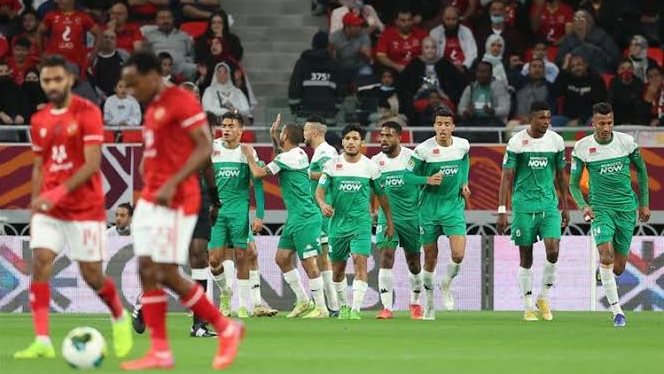 الاهلي يتوج بالسوبر الافريقي