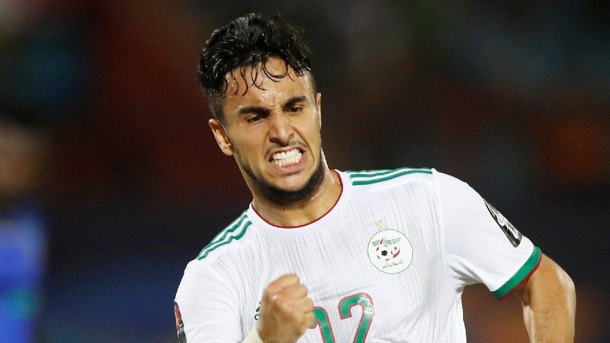 وكيل اللاعب حسم الأمر.. هل ينتقل الجزائري آدم وناس إلى الزمالك؟