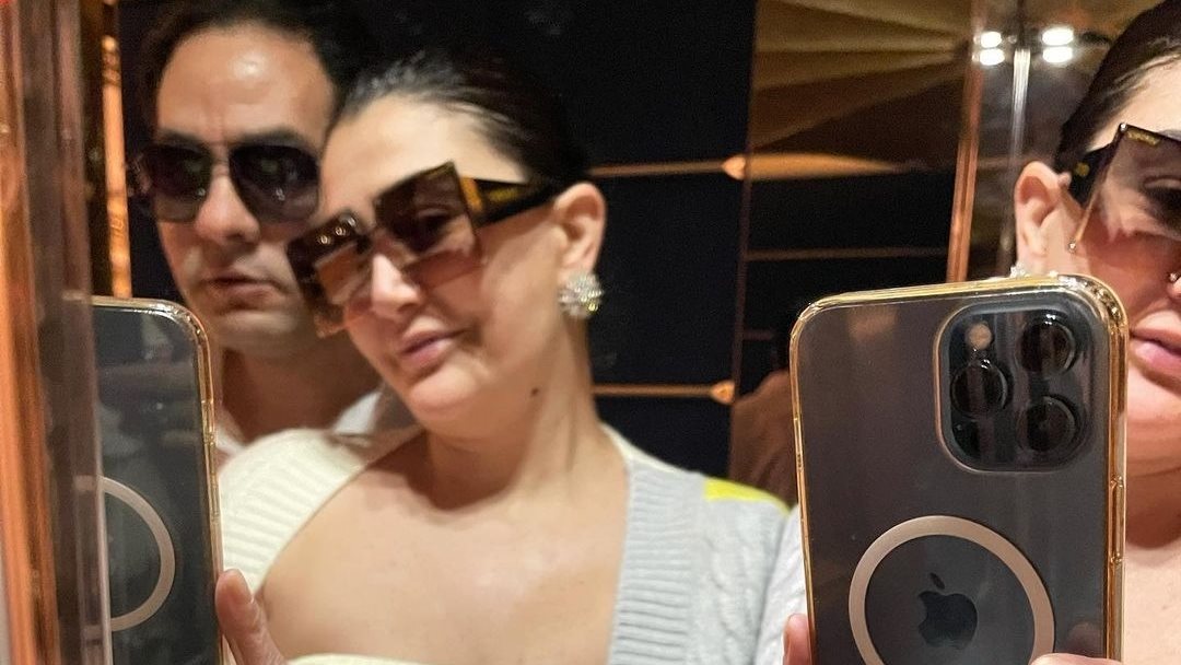 غادة عبد الرازق وزوجها