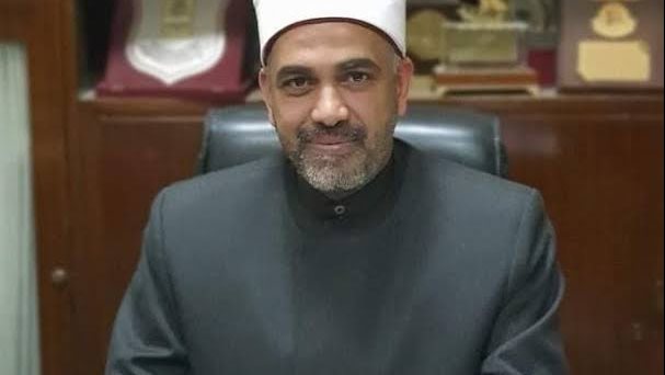 الدكتور محمد عزت 