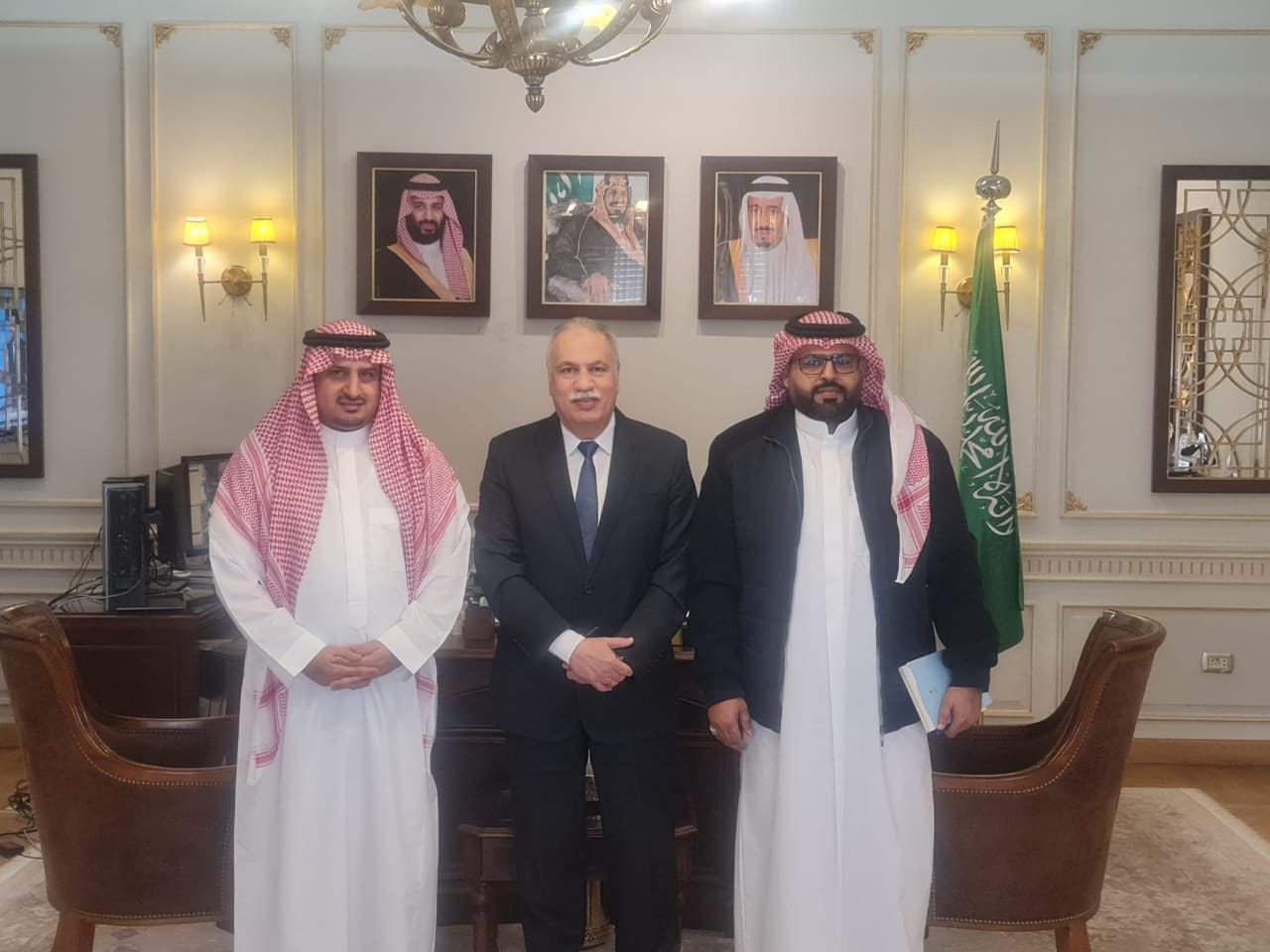 قنصل السعودية يستقبل وكيل وزارة القوى العاملة 