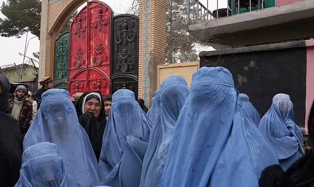 النساء تحت حكم طالبان