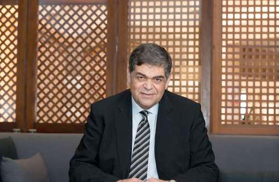  الدكتور أشرف حاتم رئيس لجنة الصحة بمجلس النواب