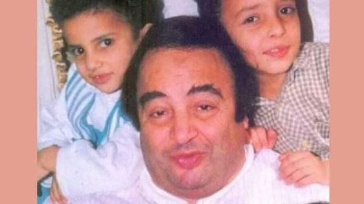 يونس شلبى 