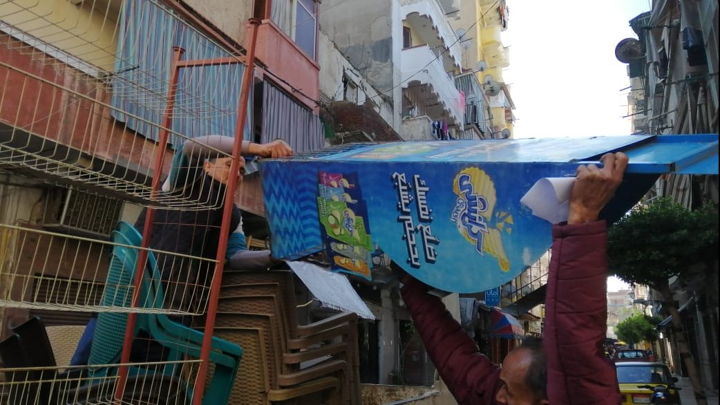 حملات مكبرة لإزالة المخالفات في الإسكندرية 