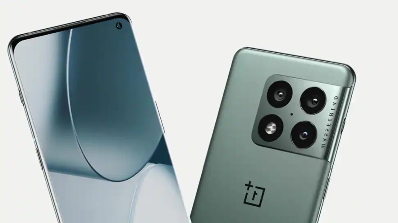 تسريبات تكشف سعر هاتف OnePlus 10 Pro العملاق من وان بلس 