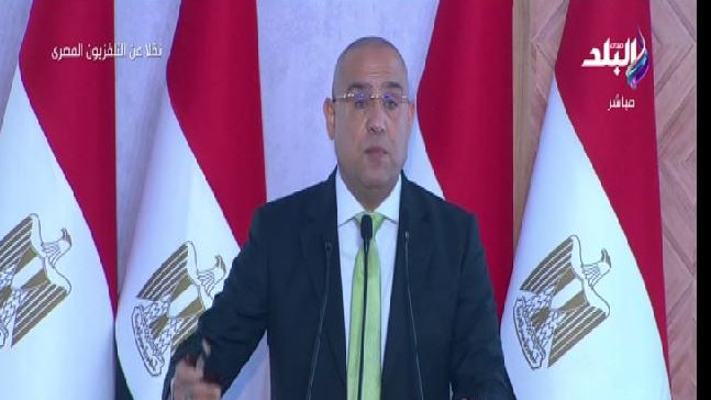 وزير الإسكان
