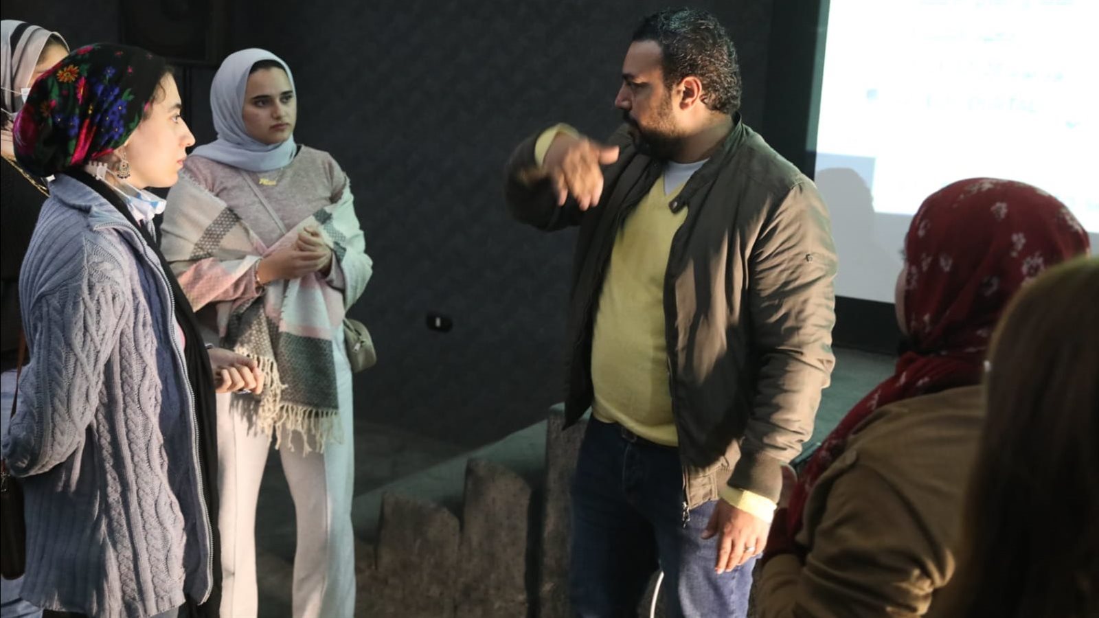 ورشة الديكور السينمائي