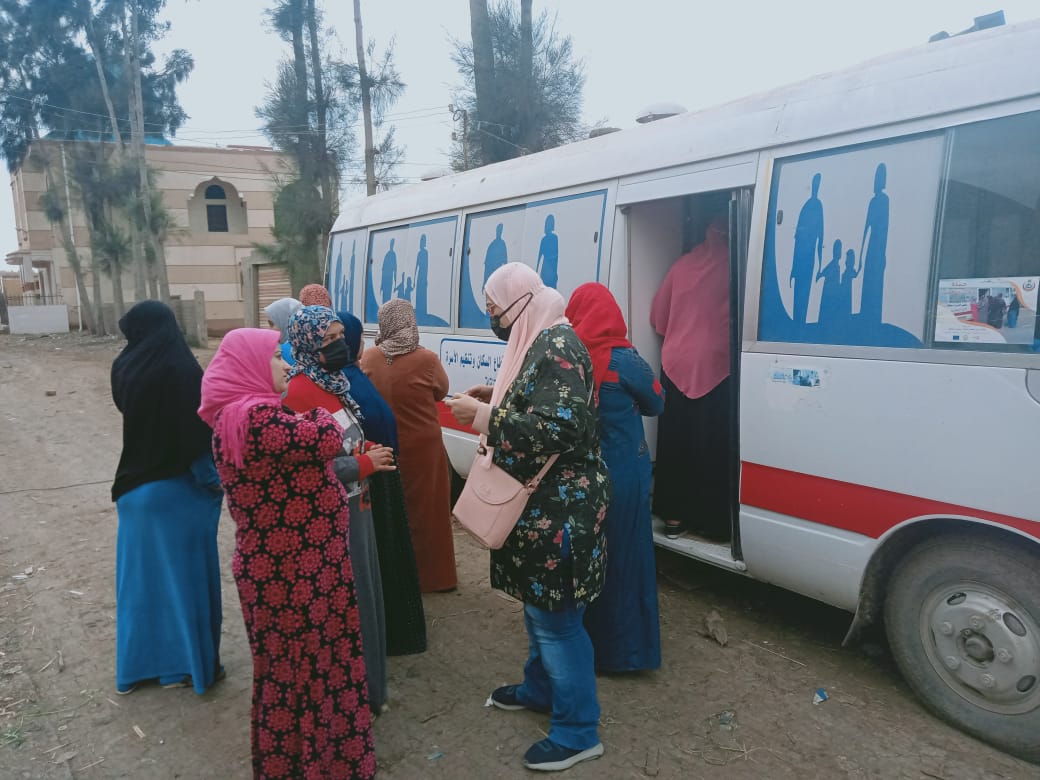 جانب من القافلة الطبية